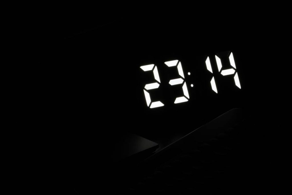 Minimalist Smart Clock Display: 7 Proven Tips to Avoid Painful Setup Mistakes